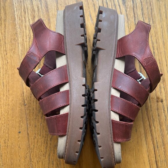 Timberland Fisherman Sandals (EUC) - Picture 4 of 8